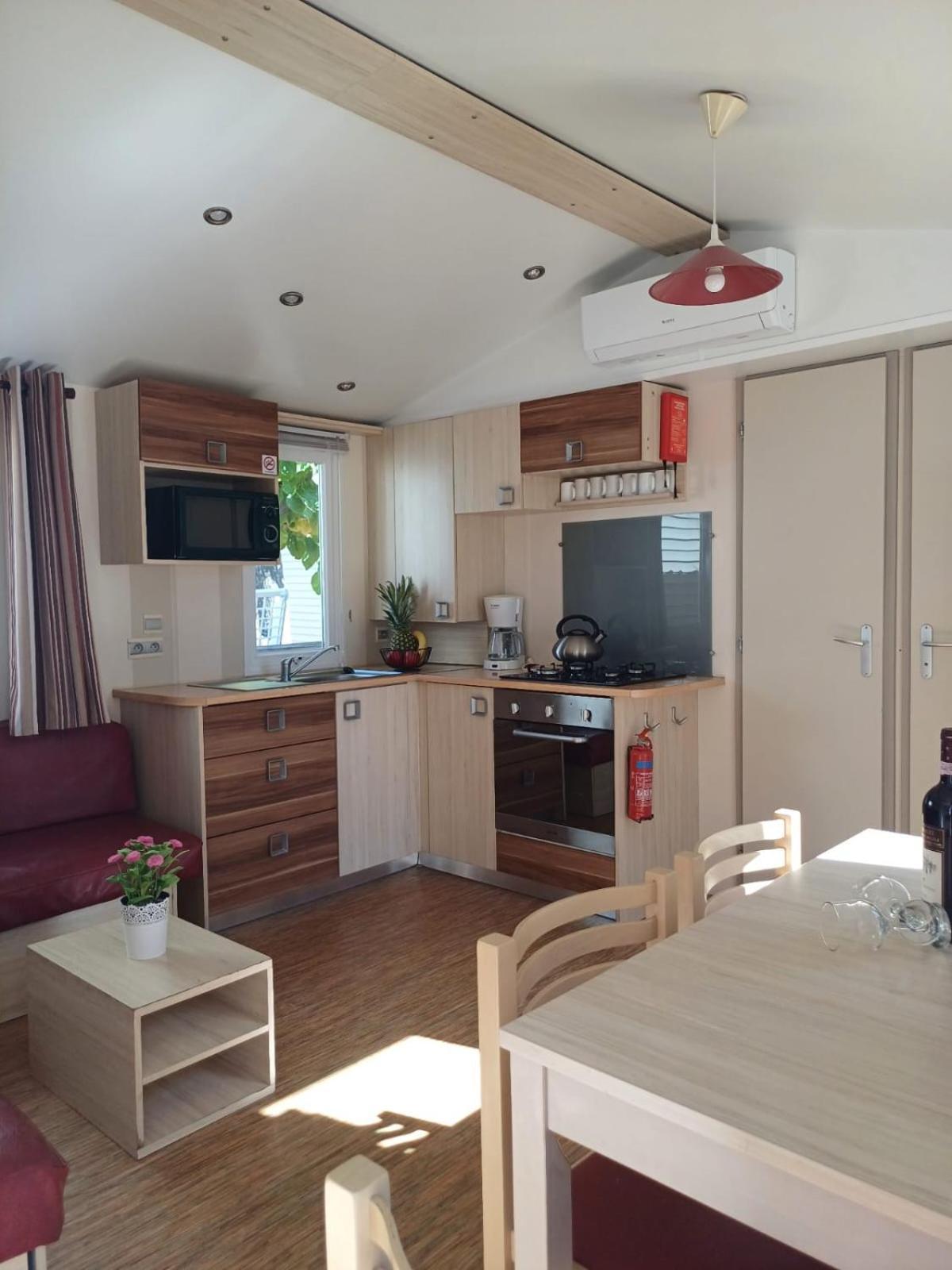 Camping Tucan - Mobile Homes By Lifestyle Holidays Lloret de Mar Luaran gambar